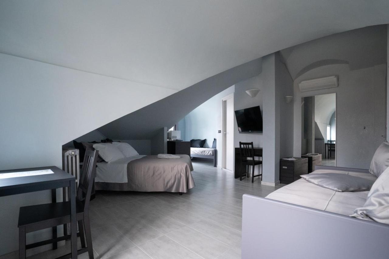 J Hotel Orbassano Esterno foto